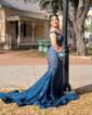 Glitter Trumpet/Mermaid Off-the-shoulder Prom Dresses