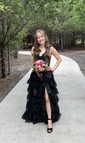 Ball Gown/Princess Off-the-shoulder Tulle Sweep Train Prom Dresses With Appliques Lace