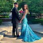 Trumpet/Mermaid V-neck Sequined Sweep Train Prom Dresses