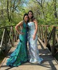 Trumpet/Mermaid V-neck Sequined Sweep Train Prom Dresses