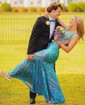 Trumpet/Mermaid V-neck Sequined Sweep Train Prom Dresses