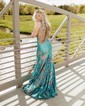 Trumpet/Mermaid V-neck Sequined Sweep Train Prom Dresses