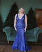 Trumpet/Mermaid Sweep Train V-neck Sequined Prom Dresses