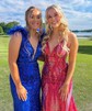 Trumpet/Mermaid V-neck Sequined Sweep Train Prom Dresses