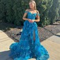 Ball Gown/Princess Off-the-shoulder Tulle Sweep Train Prom Dresses With Appliques Lace