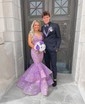 Trumpet/Mermaid V-neck Organza Sweep Train Prom Dresses With Appliques Lace