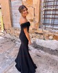 Trumpet/Mermaid Off-the-shoulder Stretch Crepe Sweep Train Prom Dresses With Appliques Lace