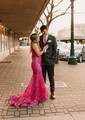 Trumpet/Mermaid V-neck Tulle Sweep Train Prom Dresses With Sequins