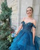 Ball Gown/Princess Off-the-shoulder Glitter Floor-length Prom Dresses With Appliques Lace