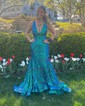 Trumpet/Mermaid V-neck Sequined Sweep Train Prom Dresses