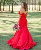 Elegant Red Satin Sheath/Column Appliques Ruched Prom Dresses