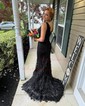 Sheath/Column V-neck Glitter Asymmetrical Prom Dresses With Appliques Lace