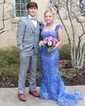 Trumpet/Mermaid Sweetheart Sequined Sweep Train Prom Dresses With Appliques Lace