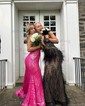 Trumpet/Mermaid V-neck Sequined Sweep Train Prom Dresses