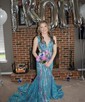 Trumpet/Mermaid V-neck Sequined Sweep Train Prom Dresses