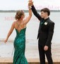 Trumpet/Mermaid V-neck Sequined Sweep Train Prom Dresses With Split Front